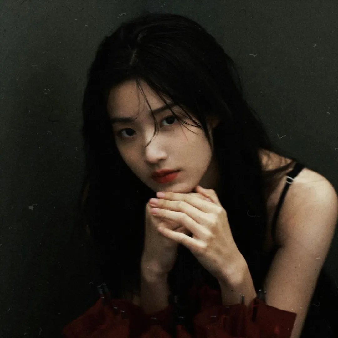 霍总那对龙凤胎和你长的很像